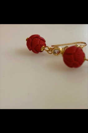 Coral rose with kundan earrings
