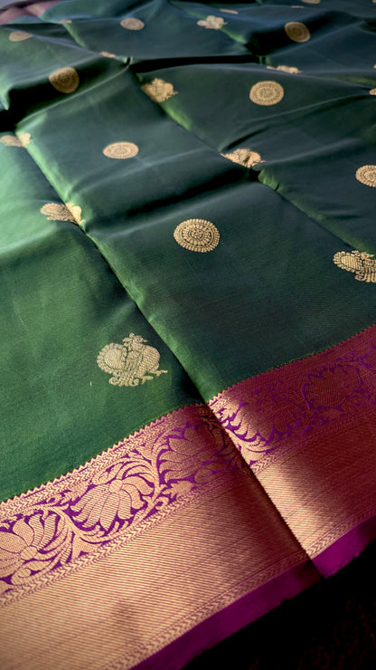 Verdant Elegance - Handwoven Kanjivaram Silk