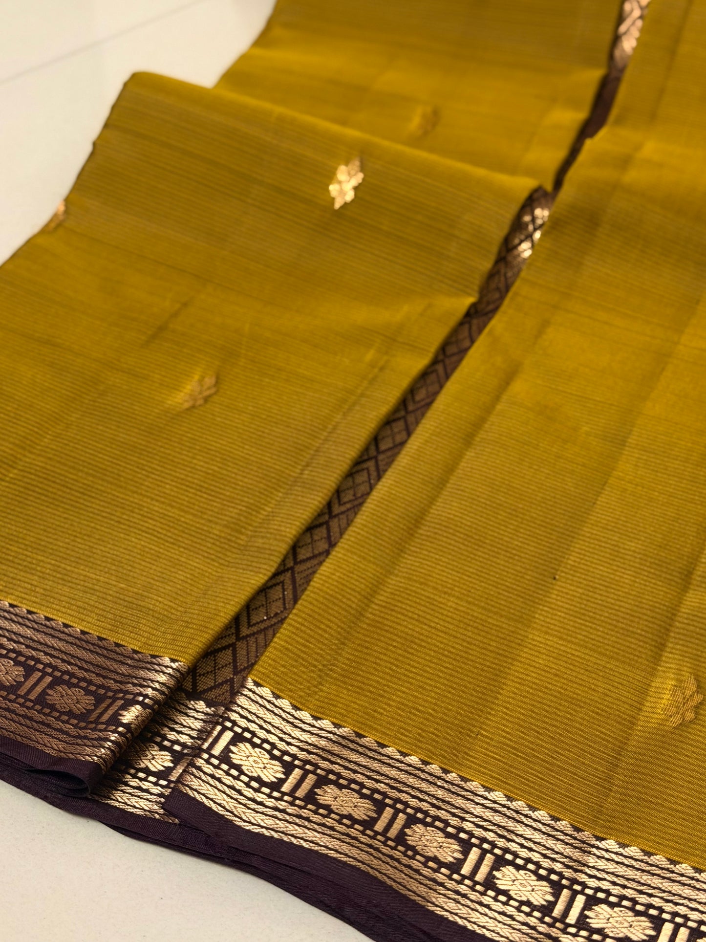 Golden Nectar: Honey Gold & Dark Maroon Kanjivaram Silk