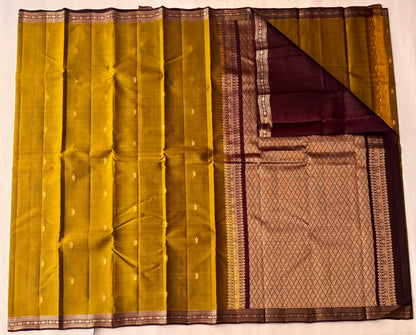 Golden Nectar: Honey Gold & Dark Maroon Kanjivaram Silk