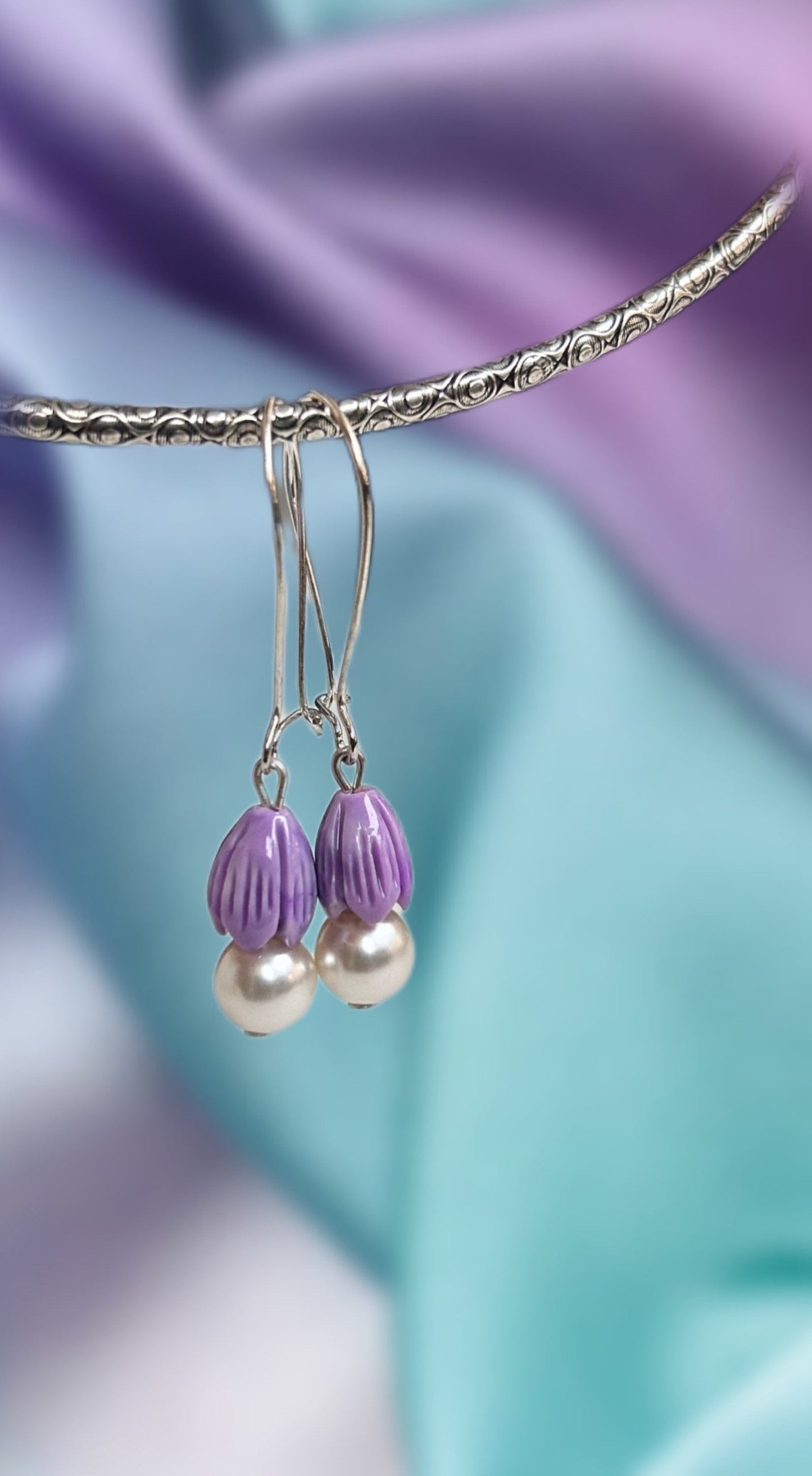 Lavender tulip Earrings
