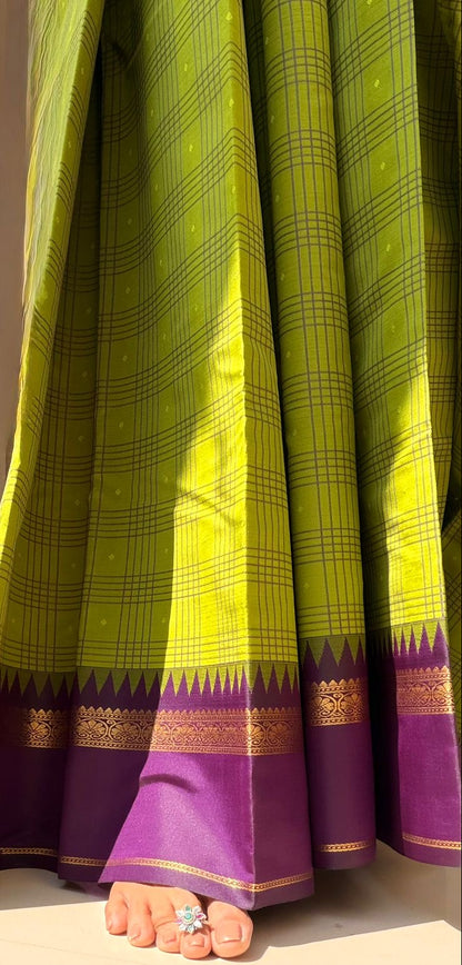 Emerald Vineyard | Parrot Green Kanchipuram Korvai Silk with Plum Purple Pallu
