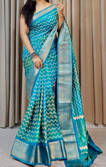 Dola silk saree in beautiful blue
