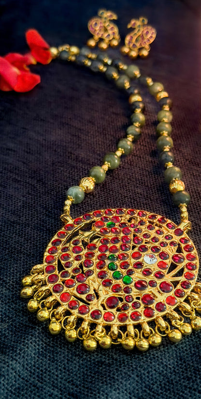Royal Temple Jewelry Set