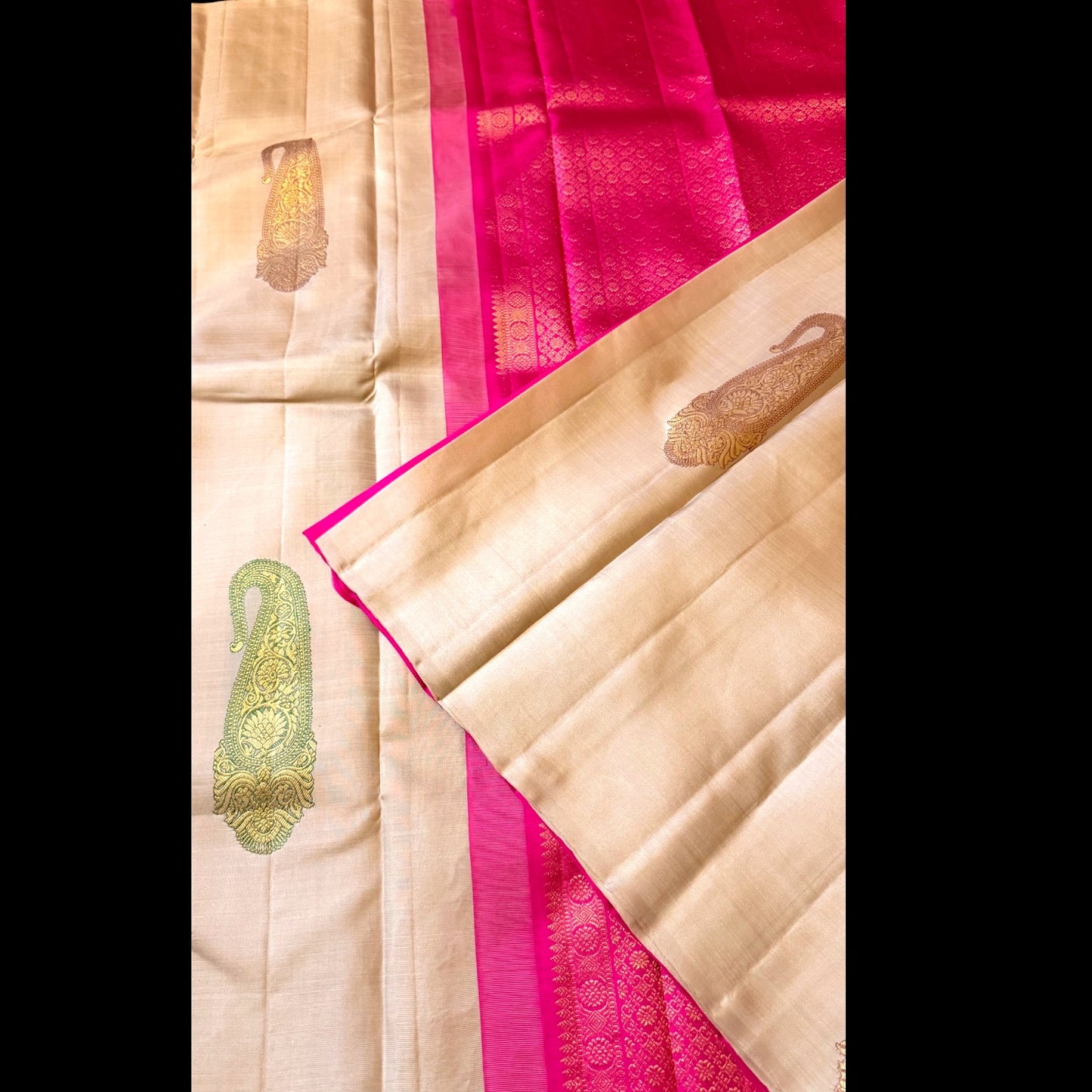 Vintage Heritage Kanjivaram: The Timeless Mango Motif Saree