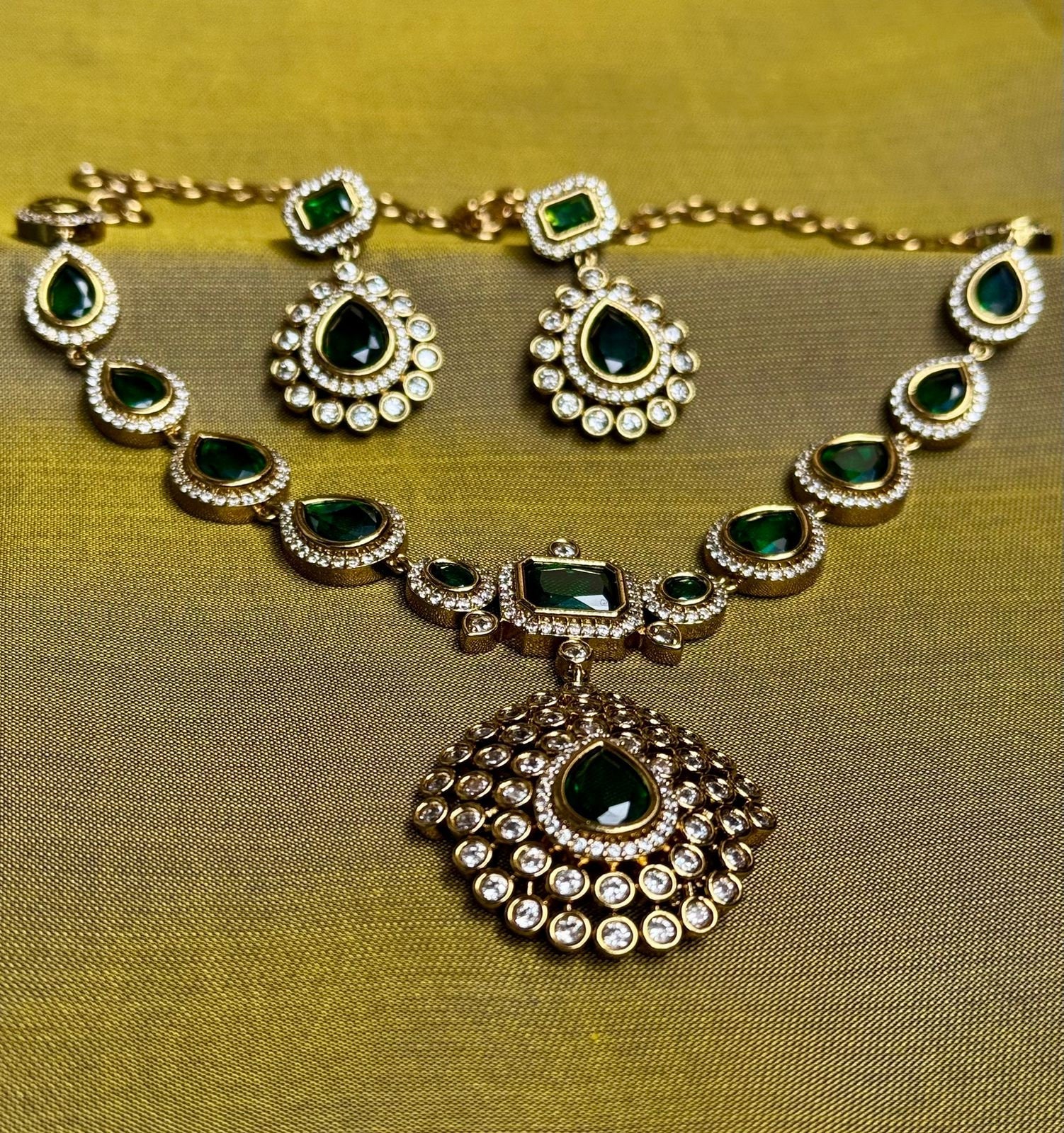 Eureka Emerald set