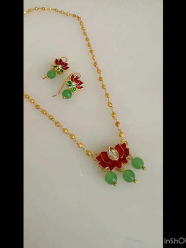 Gorgeous Lotus set