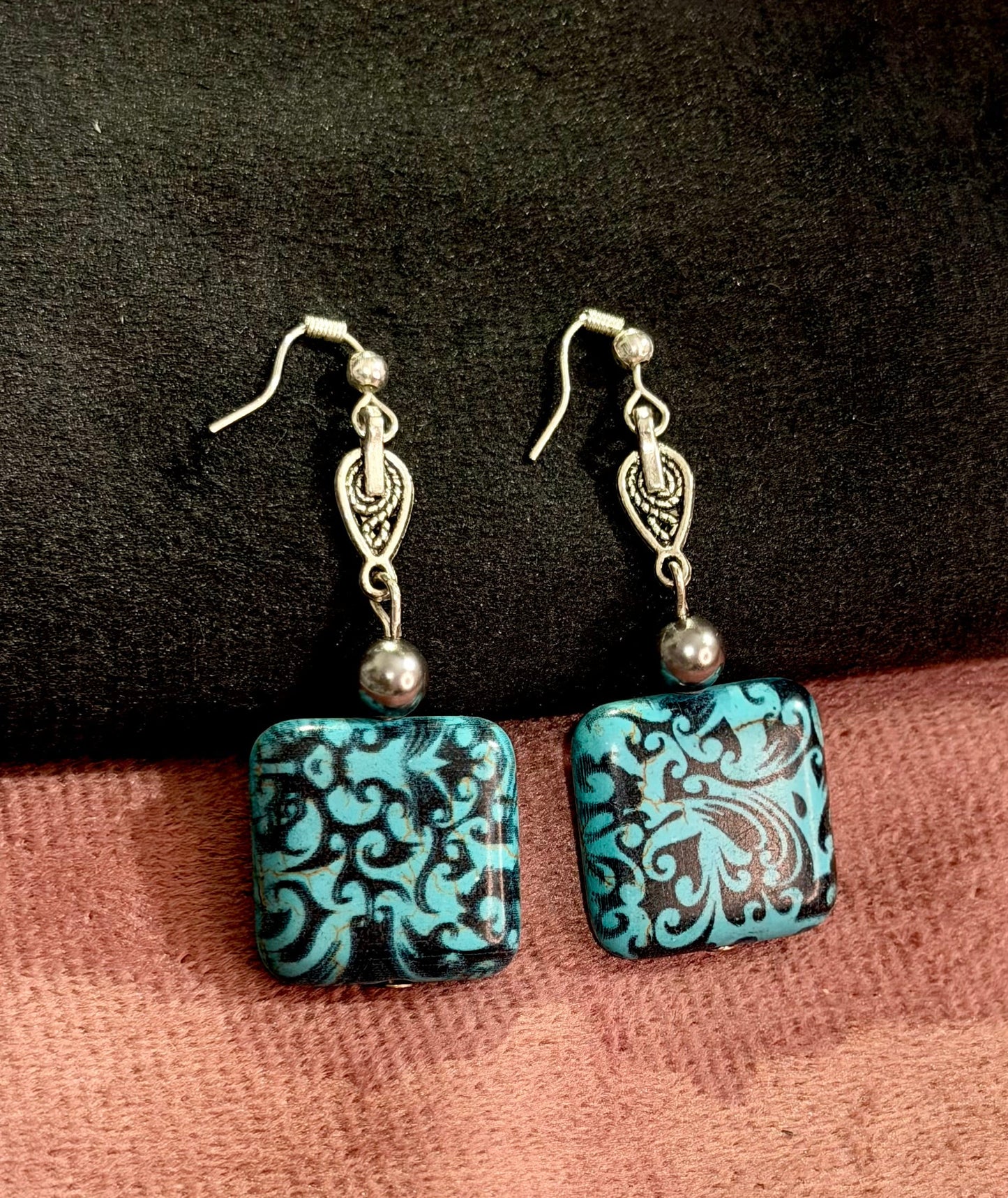 Turquoise Square Drops