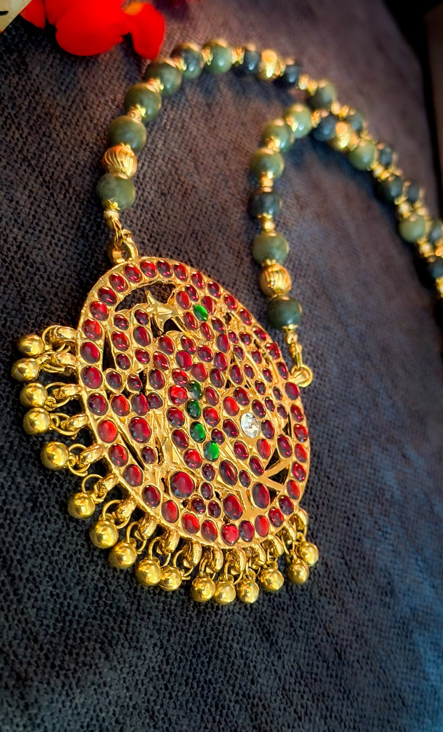 Royal Temple Jewelry Set