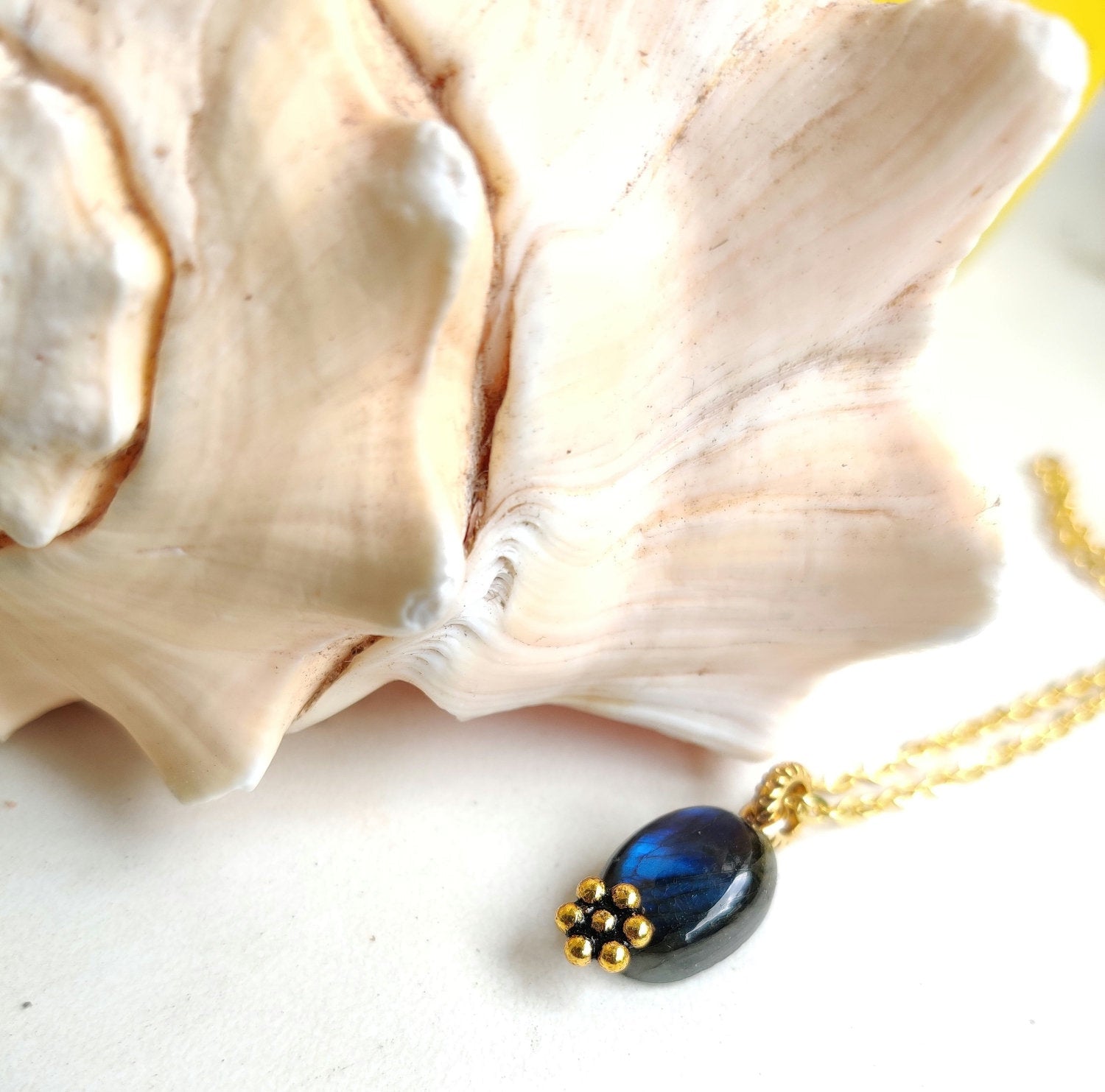 Rainbow moonstone pendant with chain