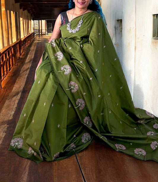 Mesmerizing Mehandi Green Saree