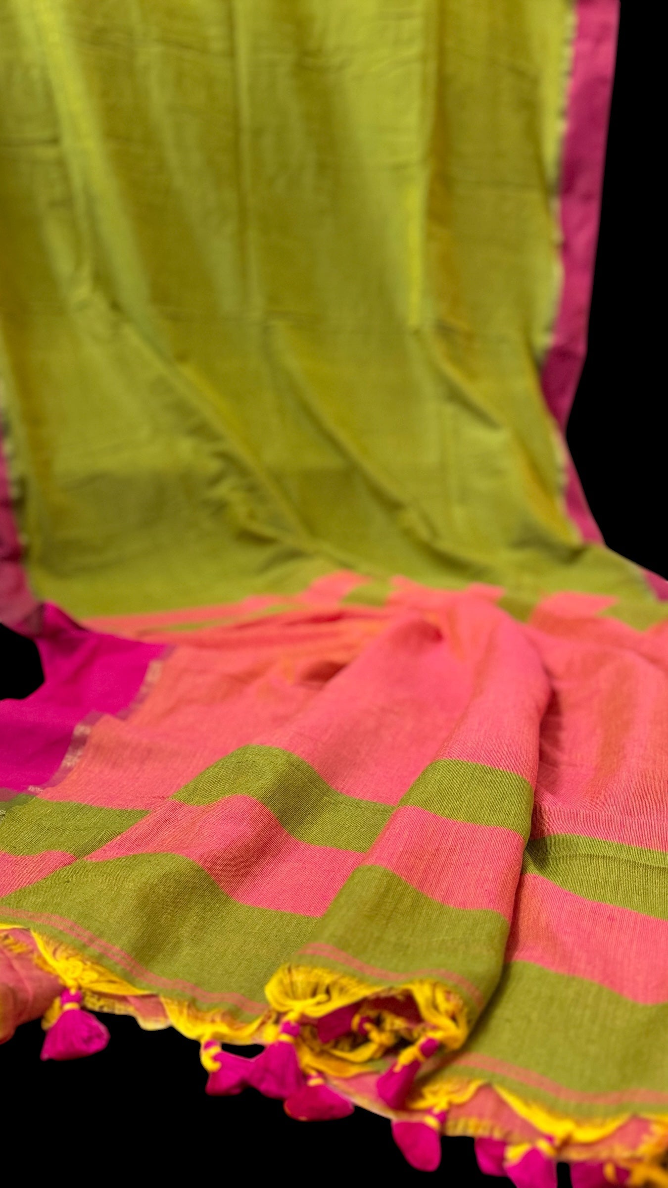Vibrant Earth: Pure Cotton Saree in Olive with Pink & Orange Pallu