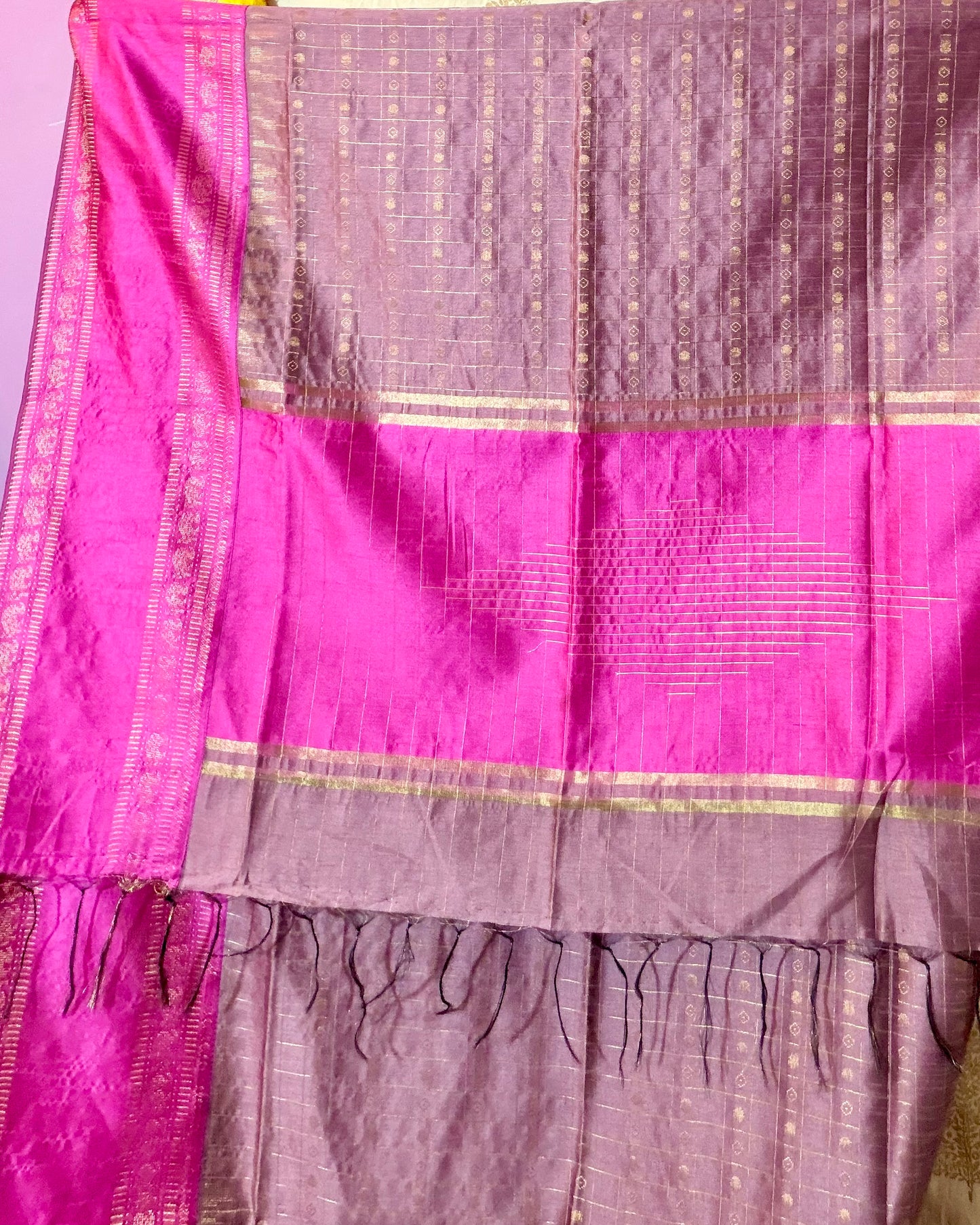 Ethereal Mauve & Magenta Tussar Silk Saree