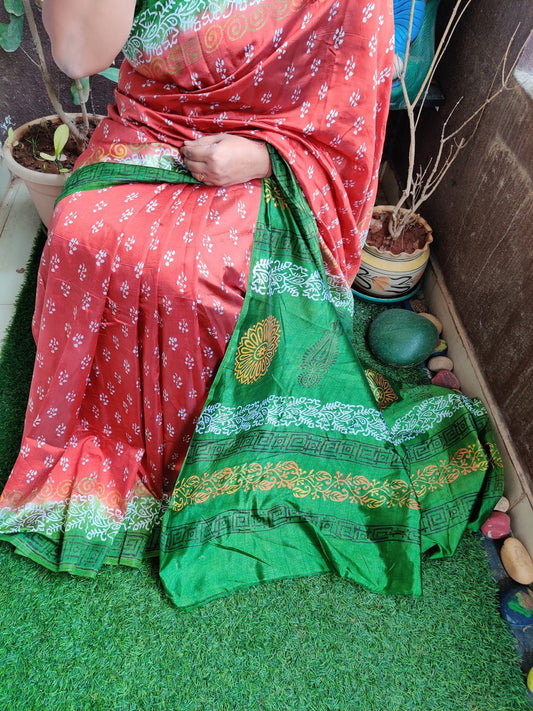 Red-green printed silk