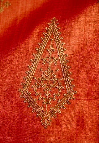 Vibrant Orange Handloom Silk Saree with Contrast Green Pallu & Tassels