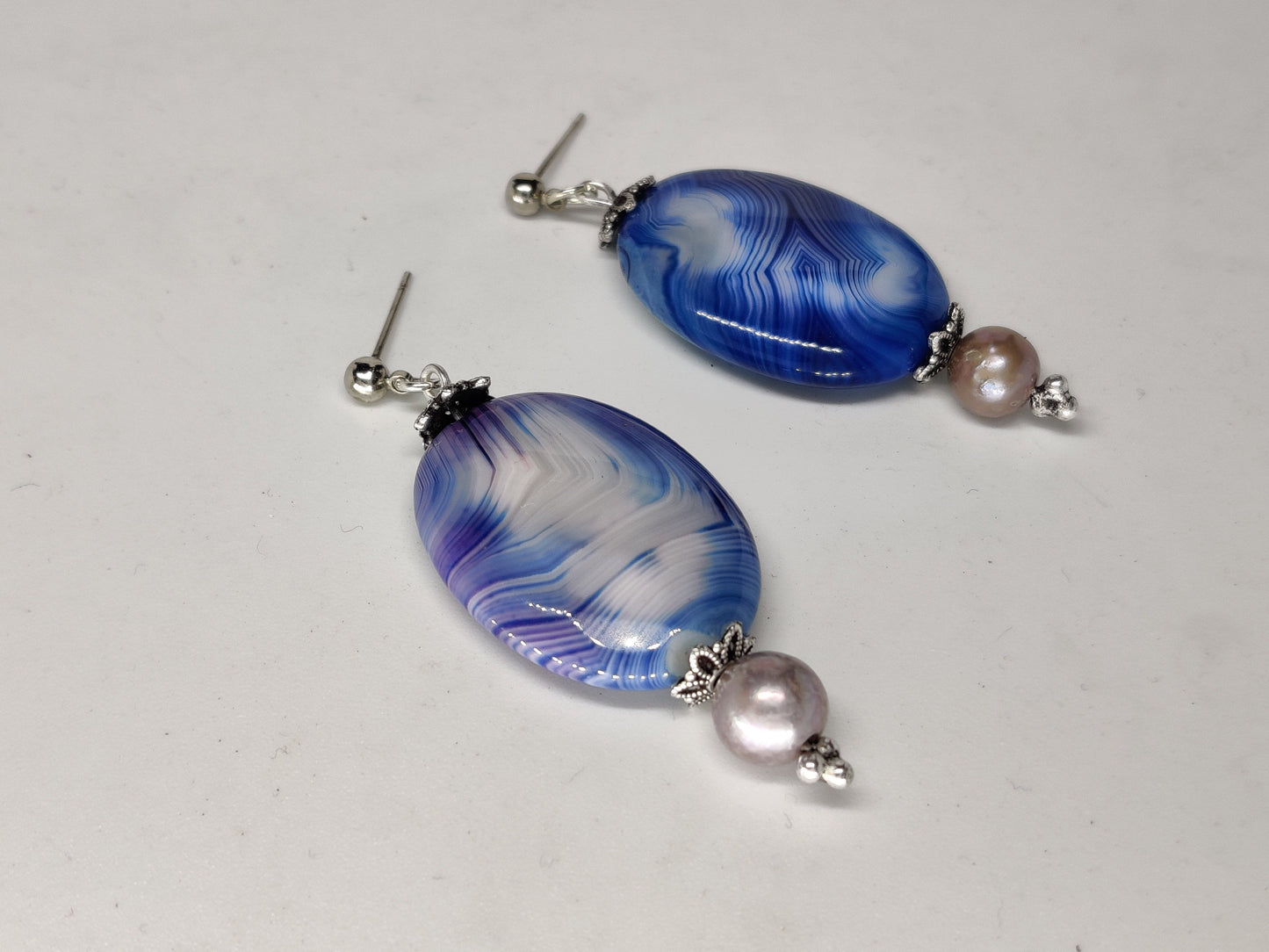 Agate semiprecious earring