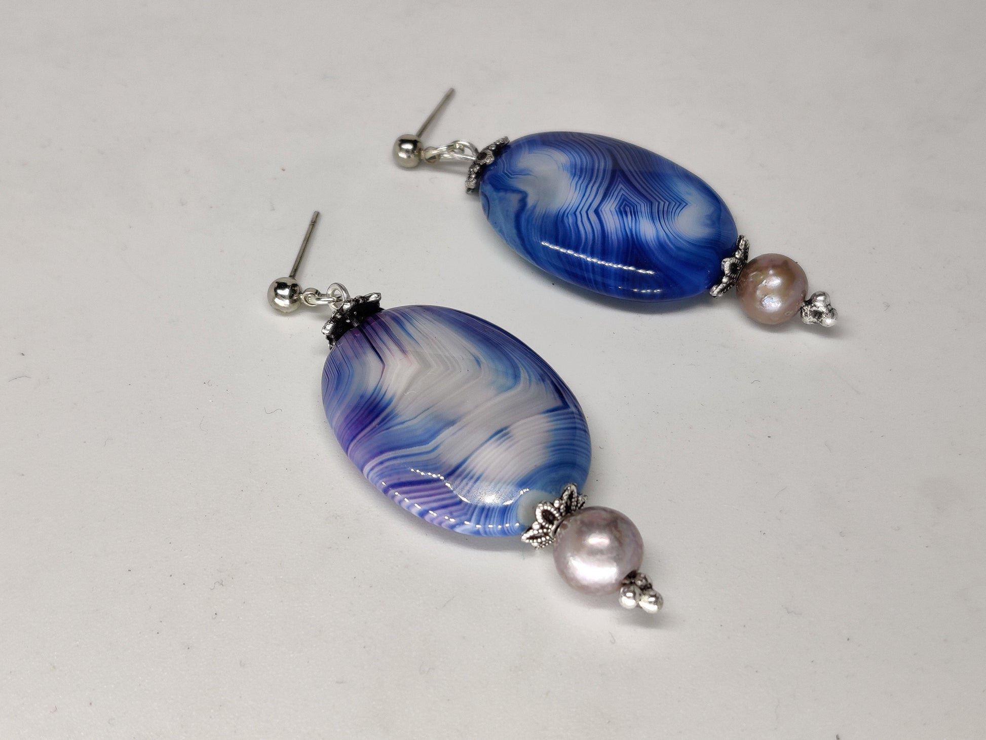 Agate semiprecious earring