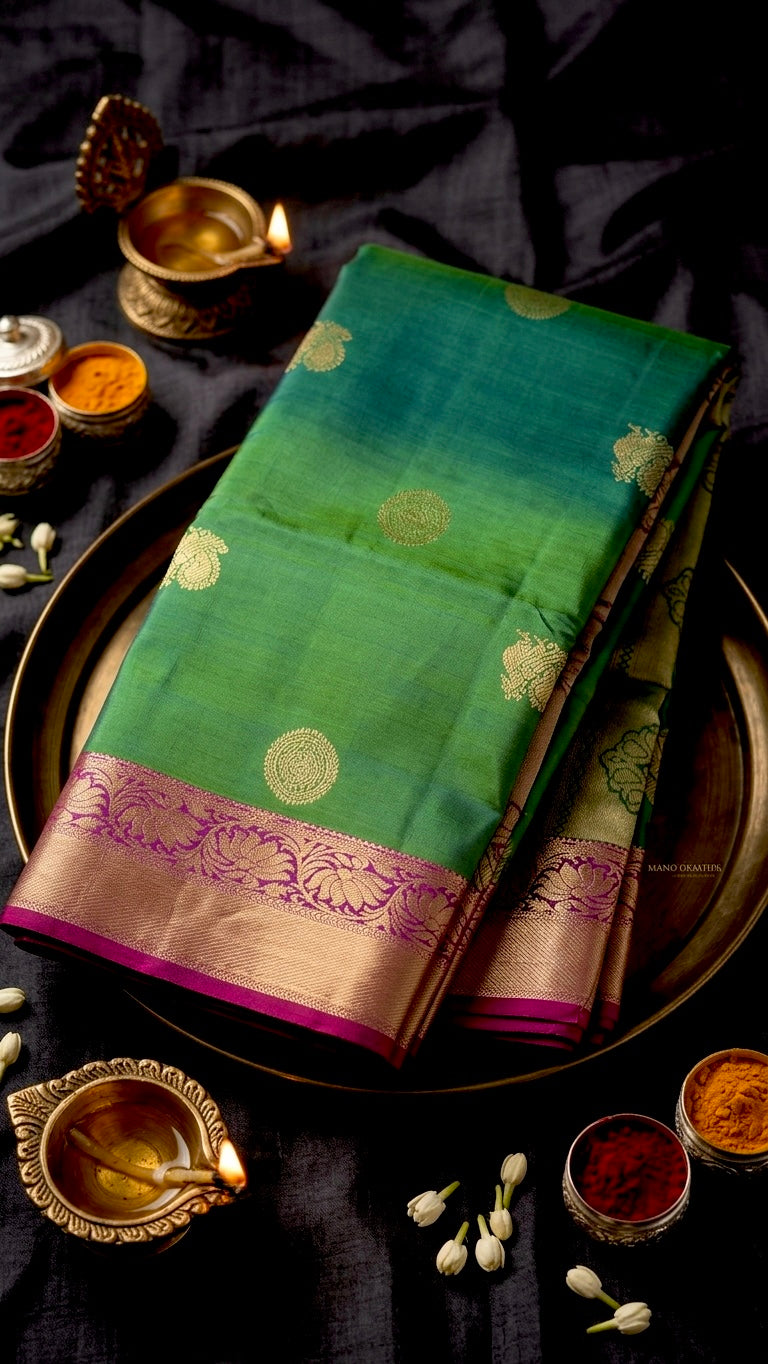 Verdant Elegance - Handwoven Kanjivaram Silk