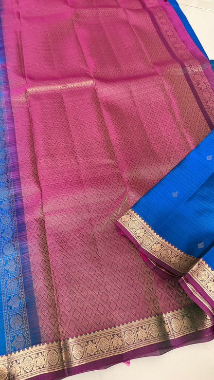 The Iridescent Muse: Peacock Double-Shaded Silk Saree