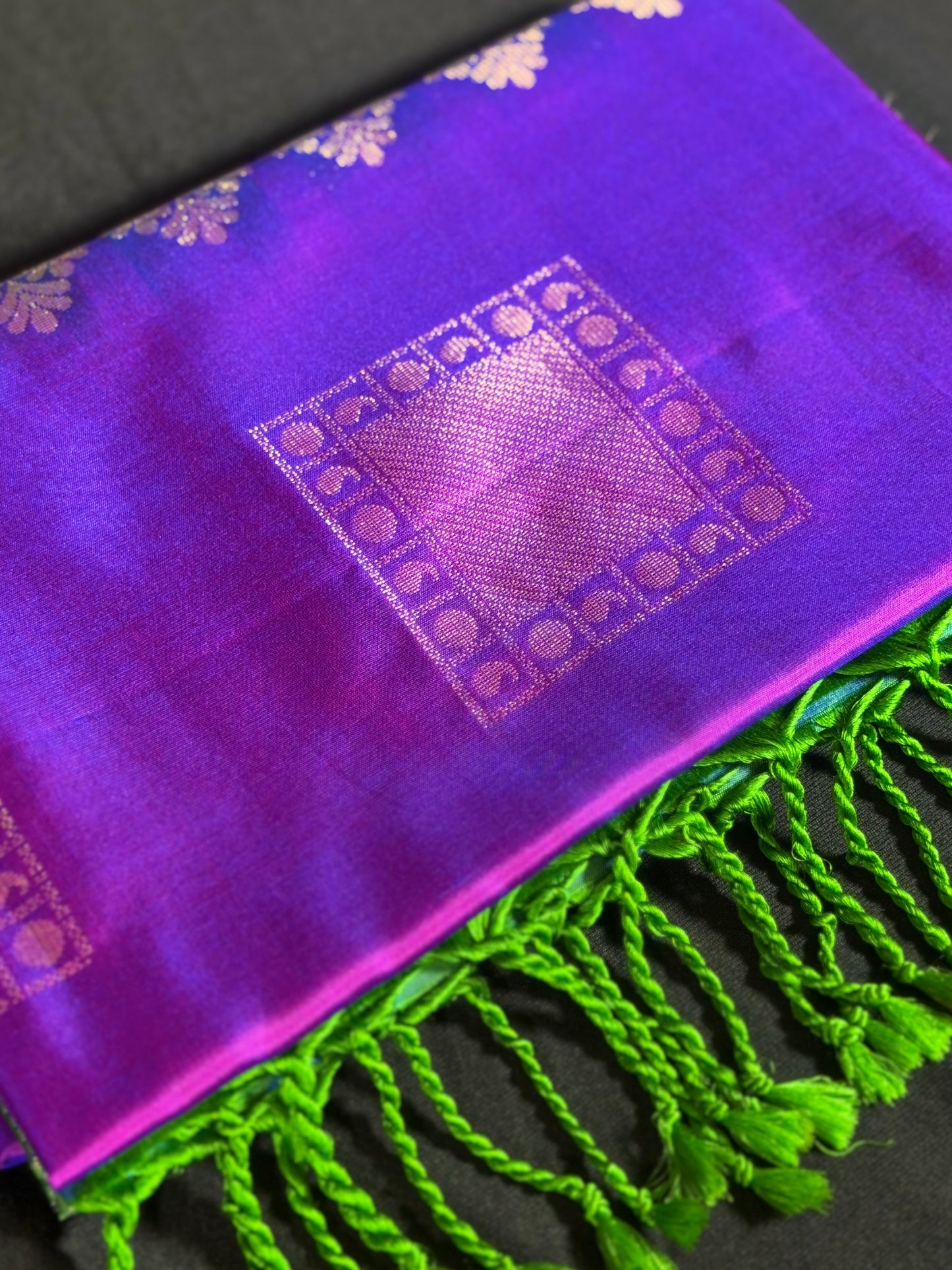Royal Majenta & Emerald Grid Pure Kanchipuram Silk Saree