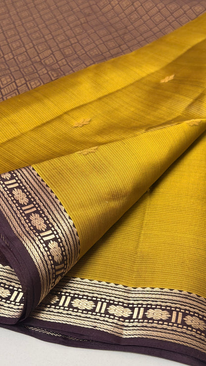 Golden Nectar: Honey Gold & Dark Maroon Kanjivaram Silk