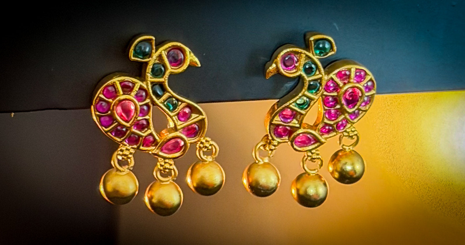 Royal Temple Jewelry Set