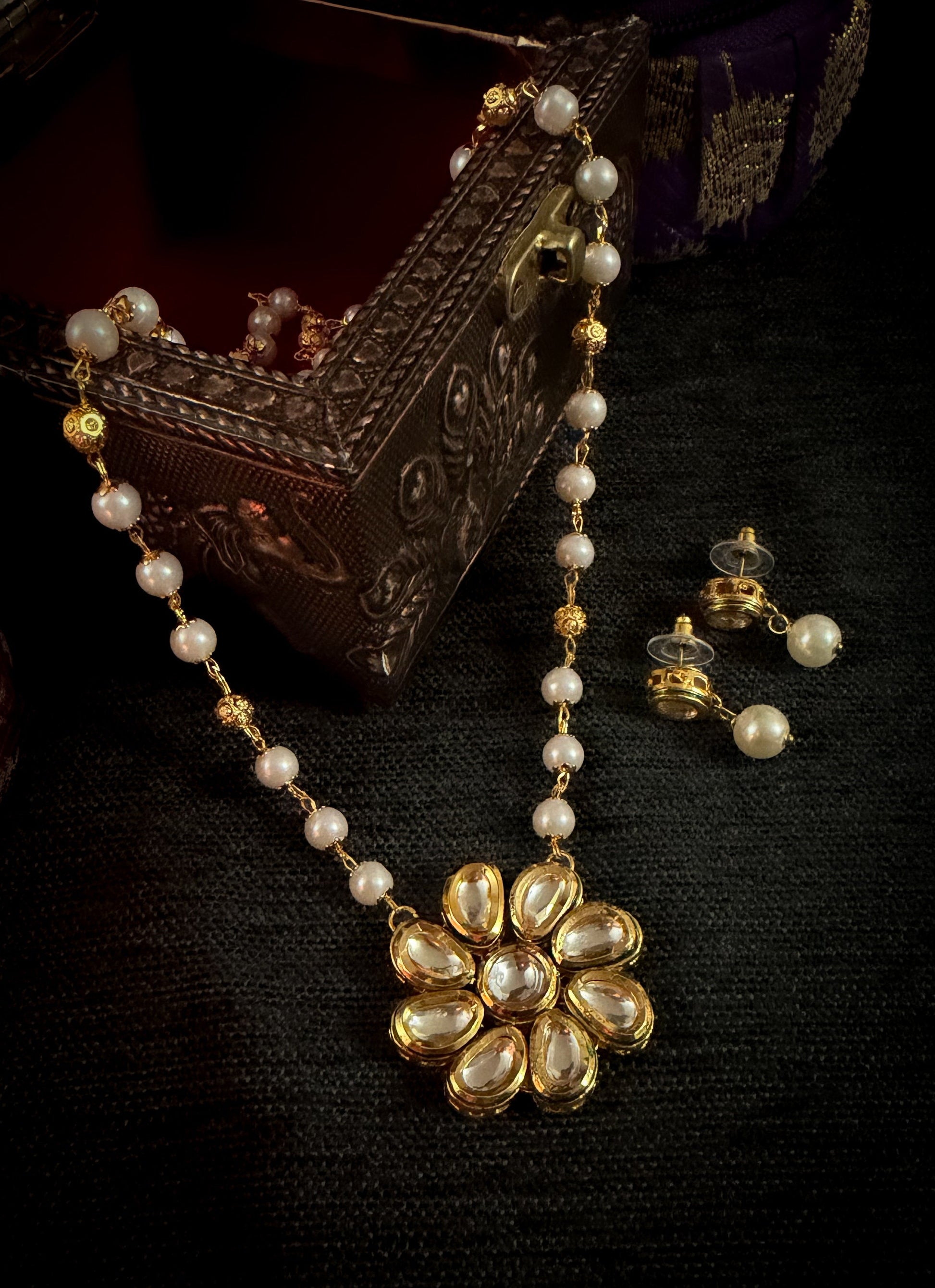 Maharani Pearl Set