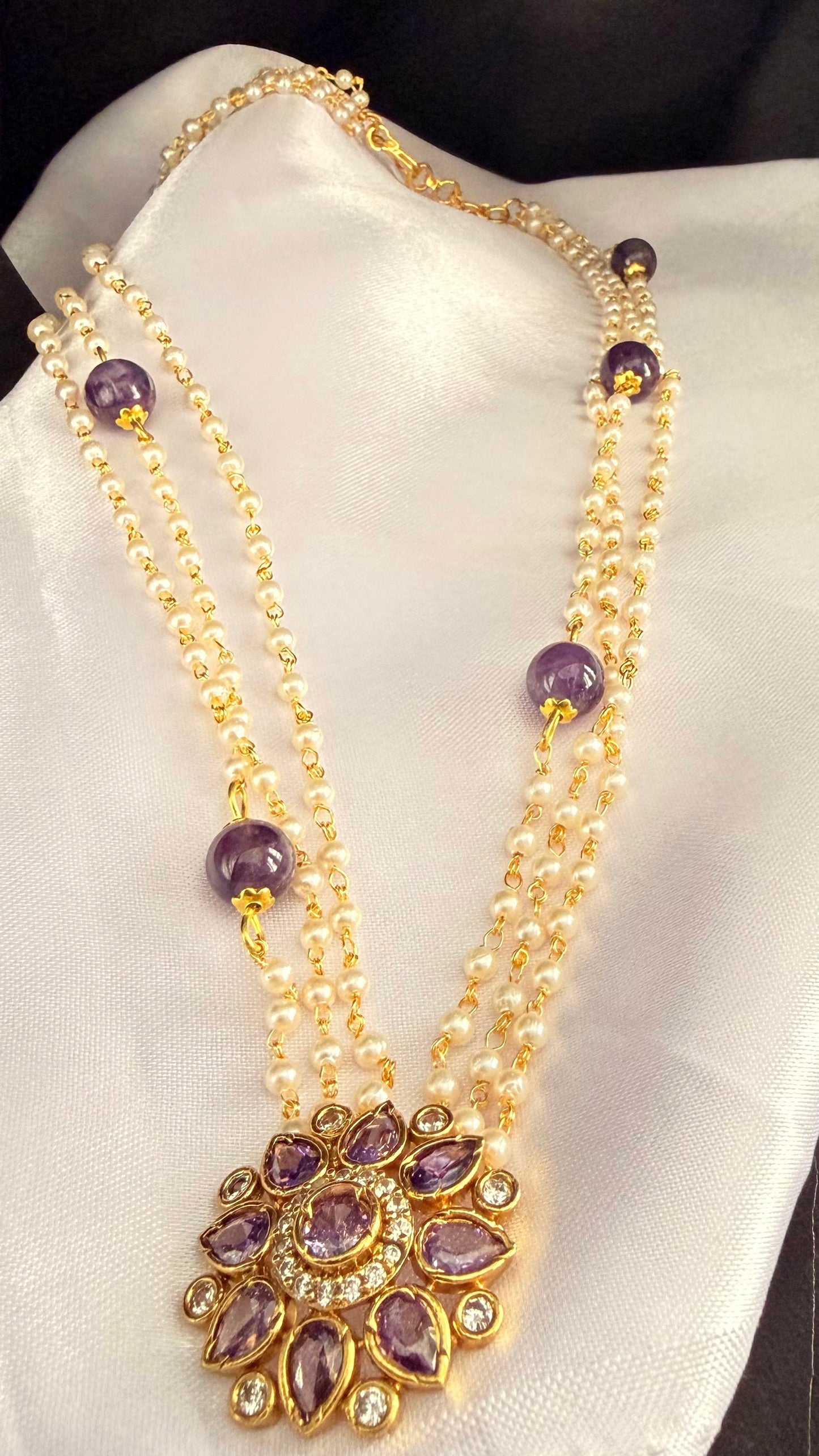 Iris Glow Necklace