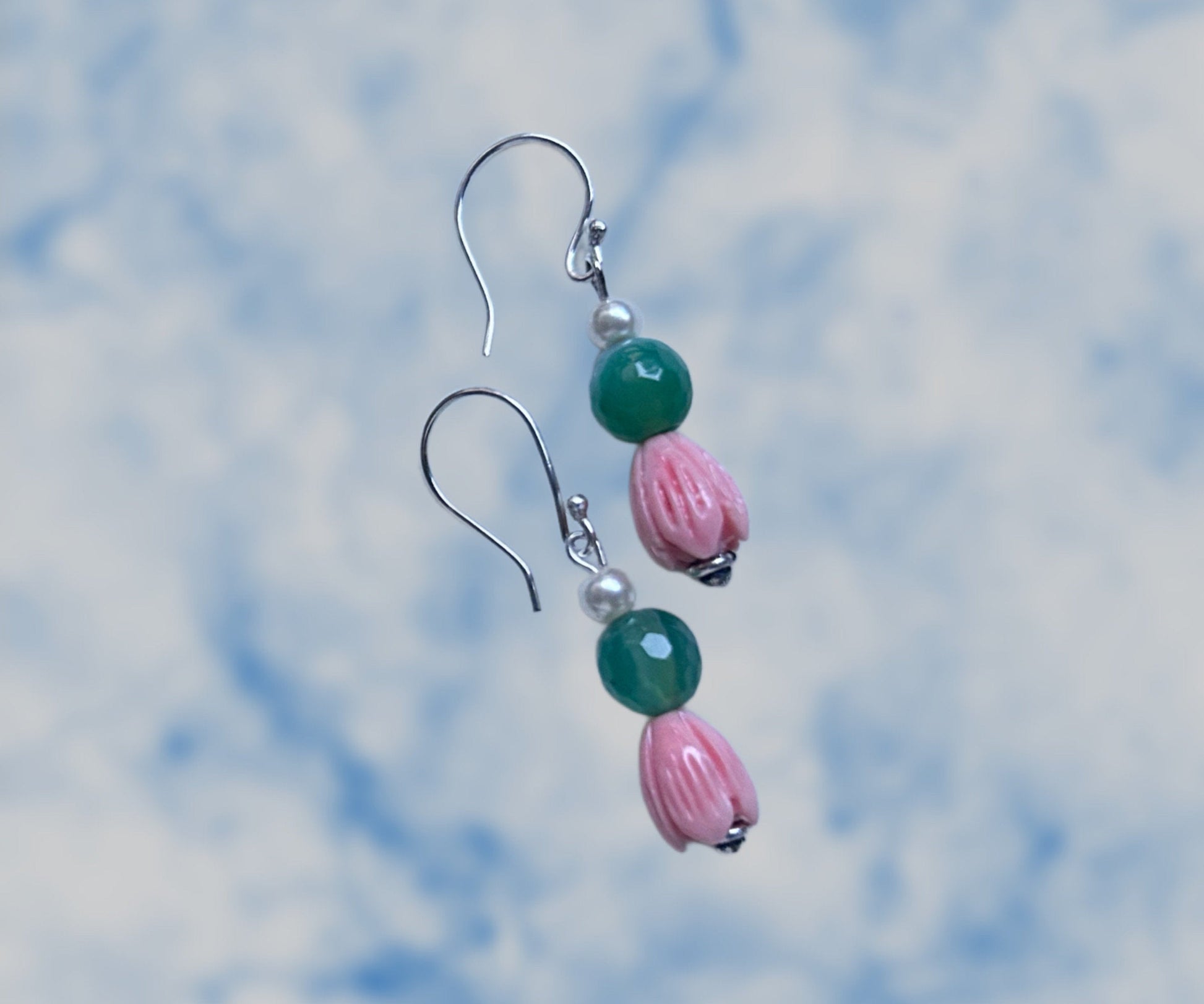 Green onyx with coral tulips Earrings